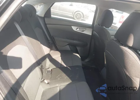 2024 Kia Forte Lxs из США, поврежденный, VIN 3KPF24AD2RE718232